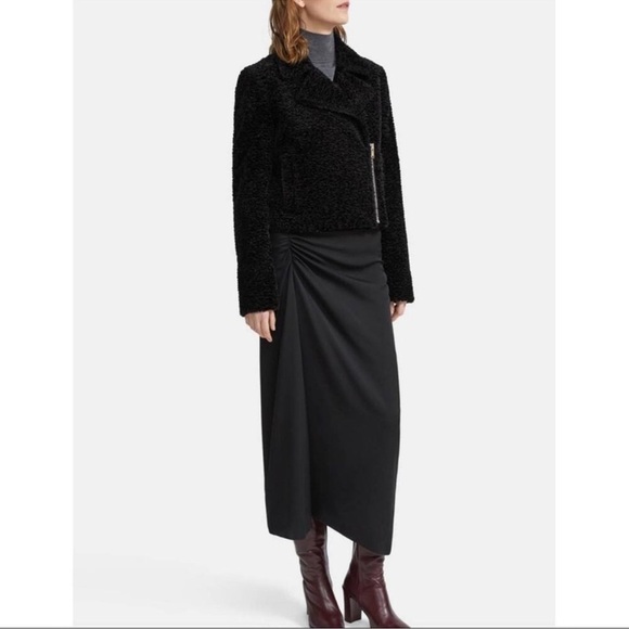 Theory Slim Moto Zip Jacket in Black Embossed Faux Fur Size - 6 - Picture 2 of 9